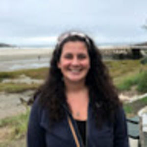 Meet your Posher, Elana